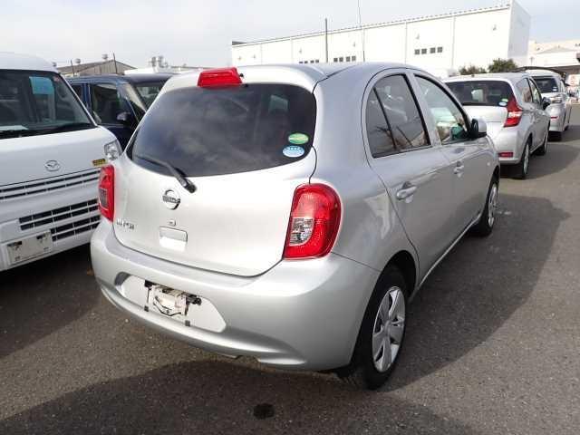 Nissan MARCH X V SELECTION