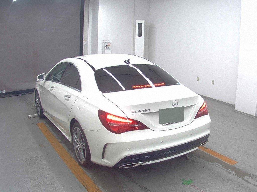 Mercedes-Benz CLA CLA180AMG STYLE