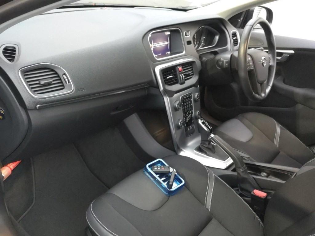 Volvo V40 T3 TACK EDITION