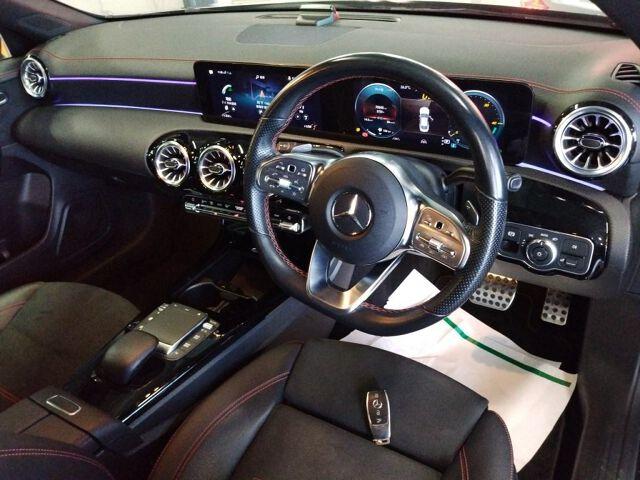 Mercedes-Benz Cla-class CLA200D AMG LINE