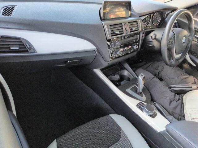 BMW 1 Series 5d 118D STYLE