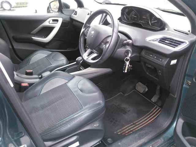 Peugeot 2008 2008クロスシティ