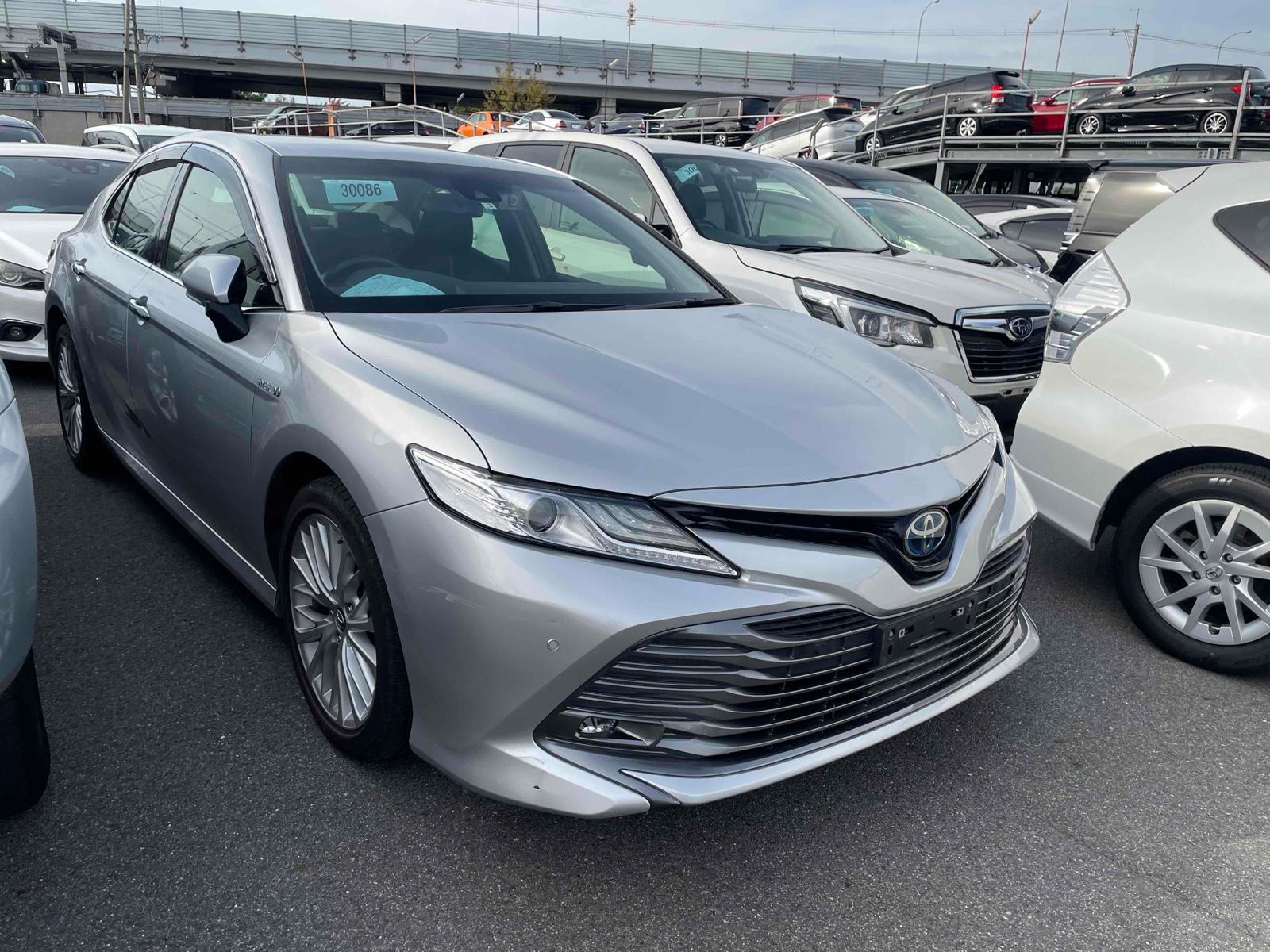 Toyota Camry HYBRID G LEATHER PACKAGE