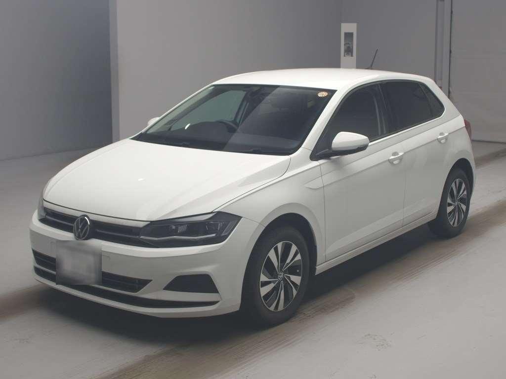 Volkswagen Polo TSIｺﾝﾌｫｰﾄﾗｲﾝ