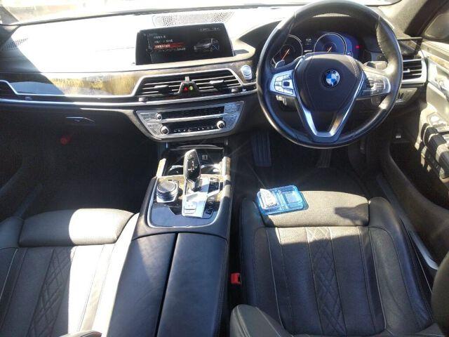 BMW 7 Series 740E IPERFORMANCE M-SPORT