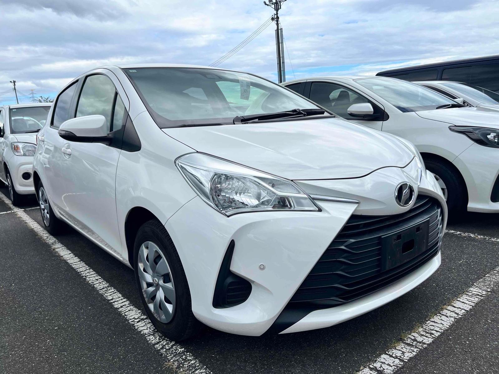 Toyota Vitz F