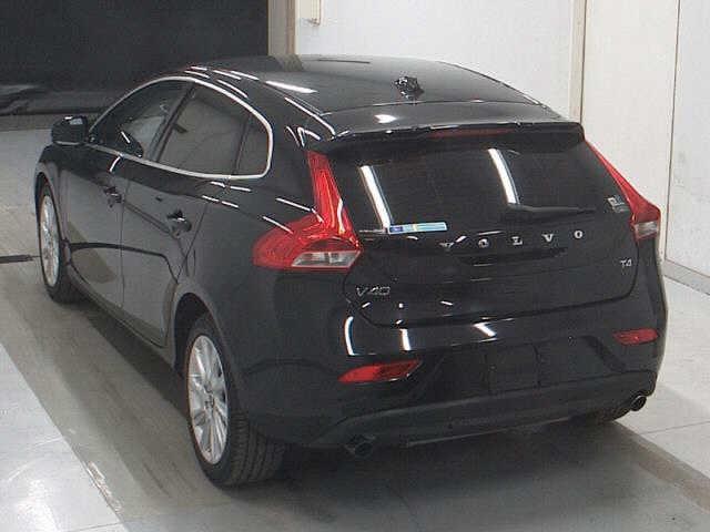 Volvo V40 1.6