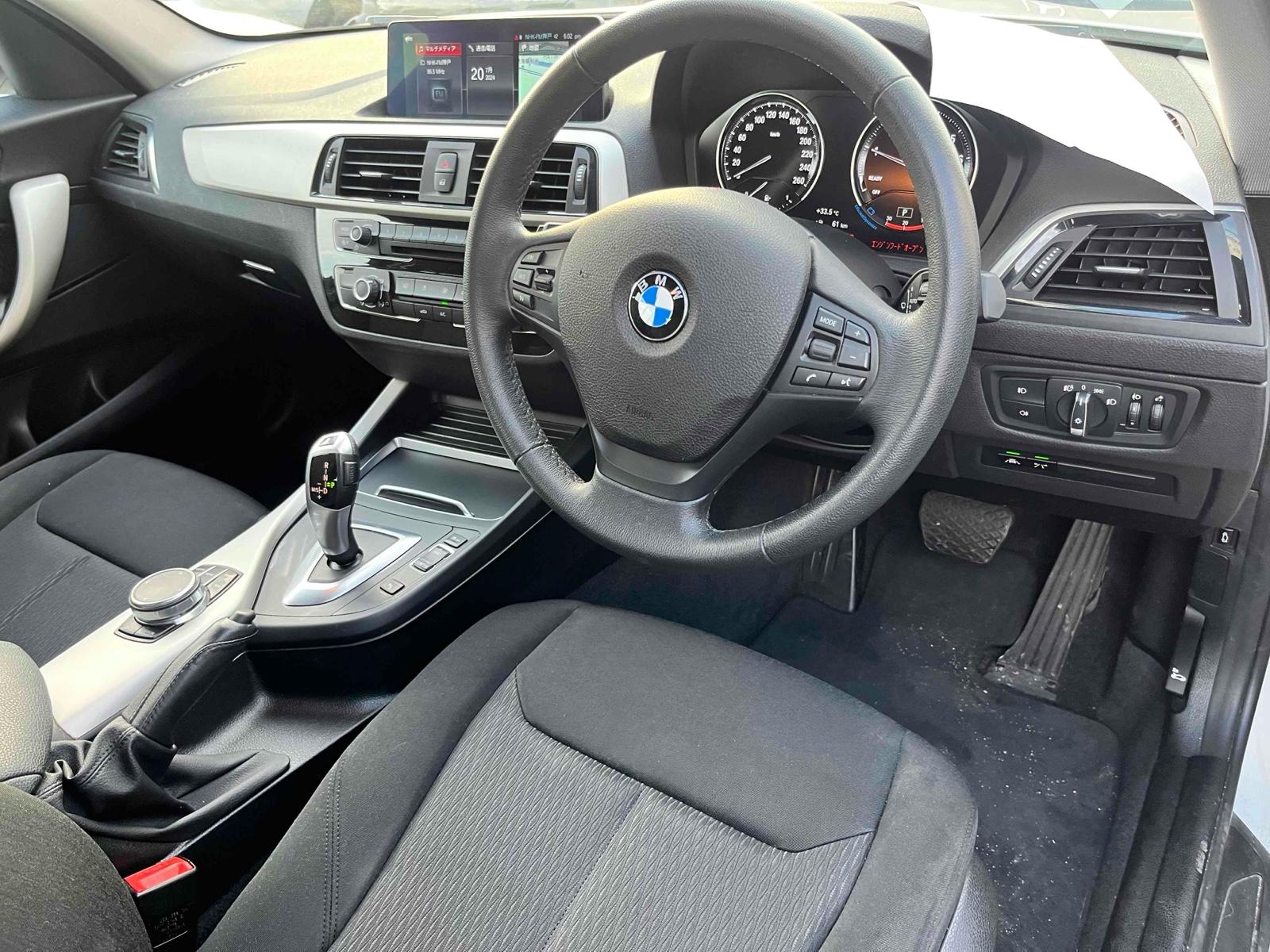 BMW 1 SERIES 5D 118I