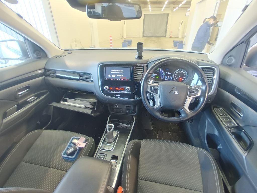 Mitsubishi Outlander Phev G LIMITED ED
