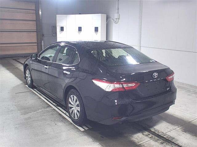 Toyota Camry HYBRID X