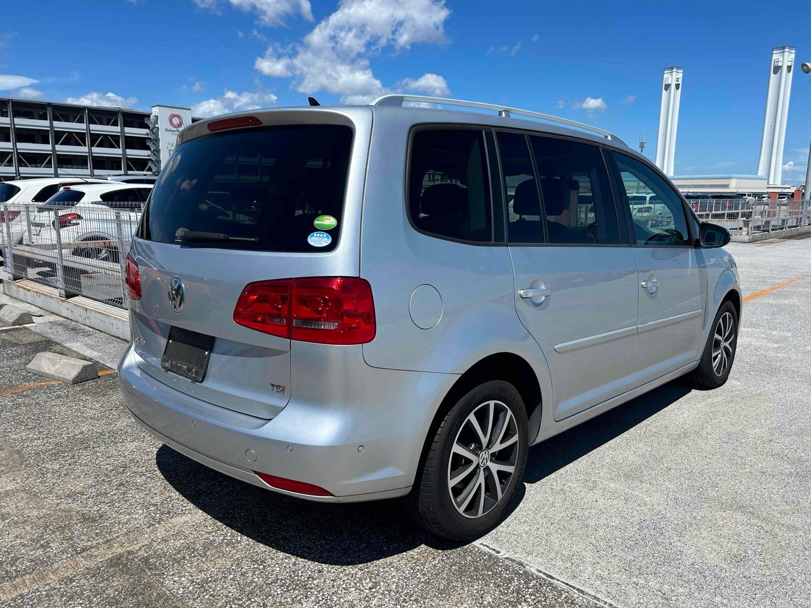 Volkswagen GOLF TOURAN TSI HIGH LINE