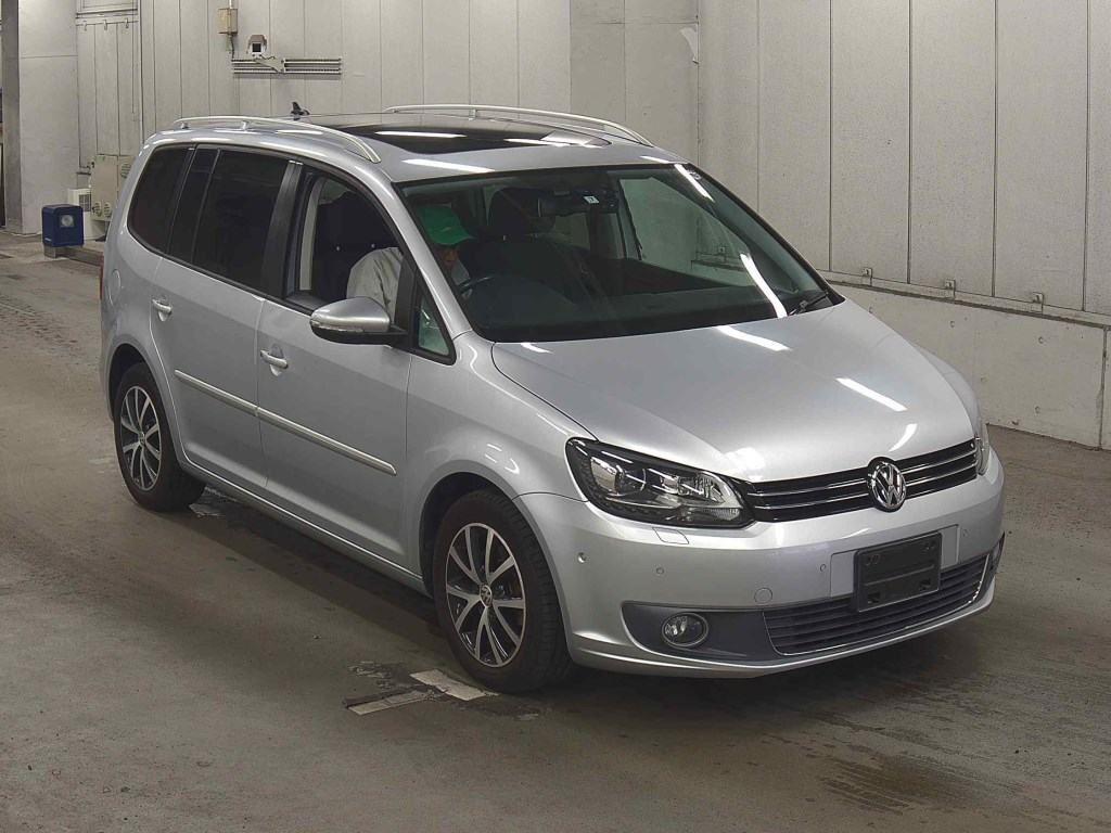 Volkswagen GOLF TOURAN TSI HIGH LINE