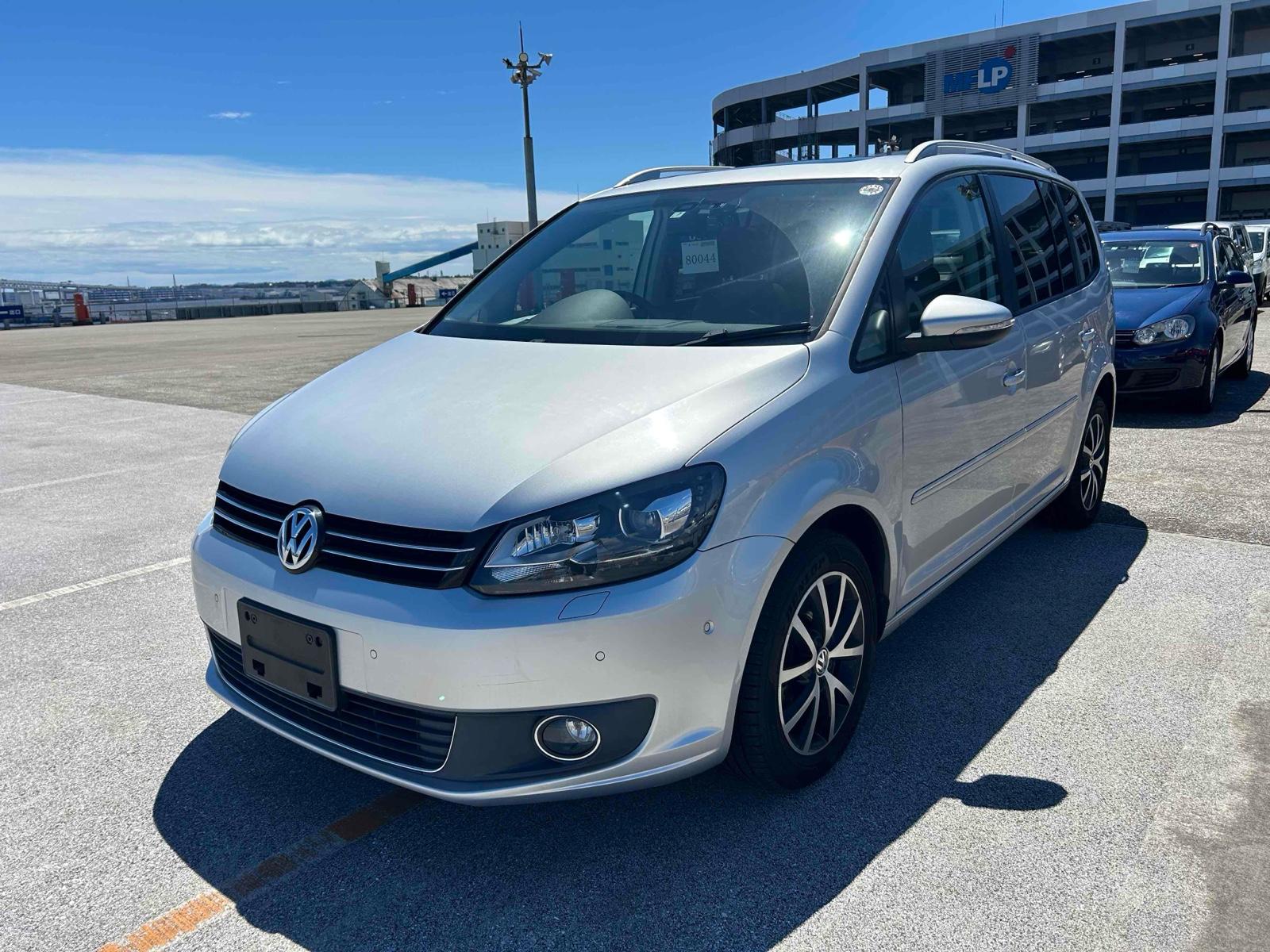 Volkswagen GOLF TOURAN TSI HIGH LINE