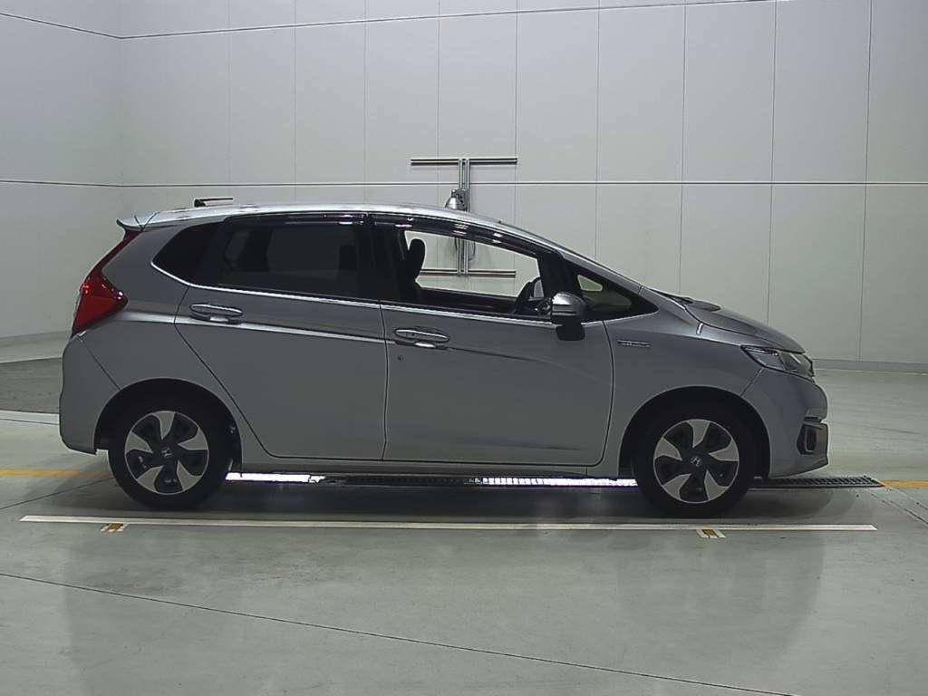 Honda Fit HYBRID F