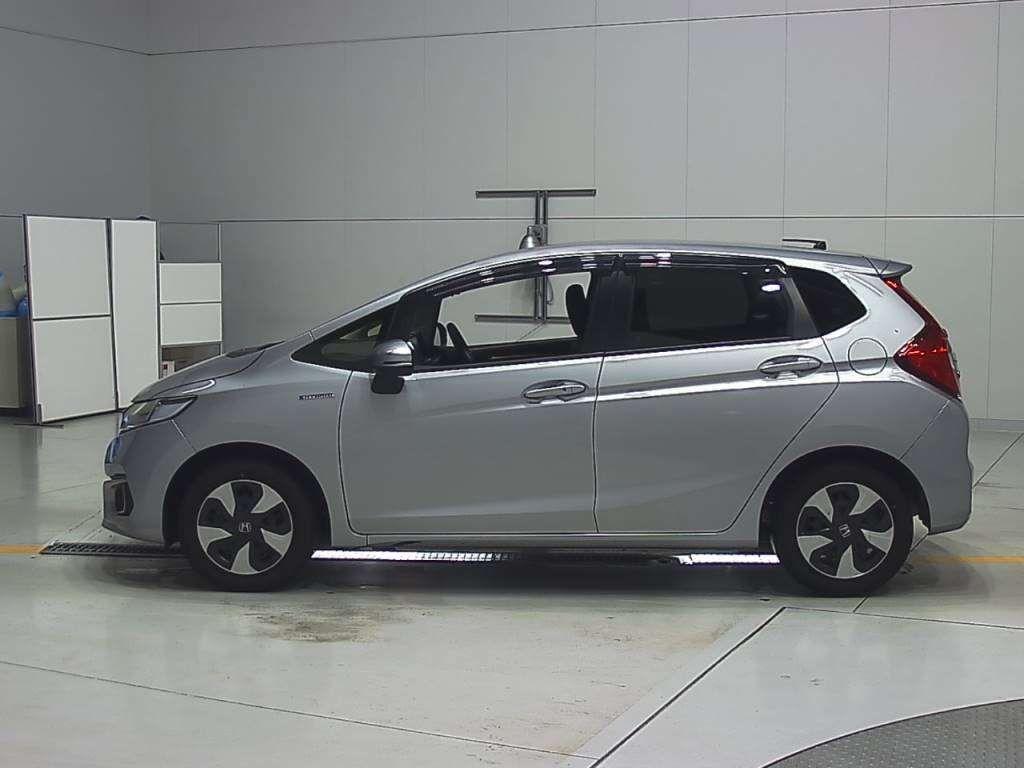 Honda Fit HYBRID F