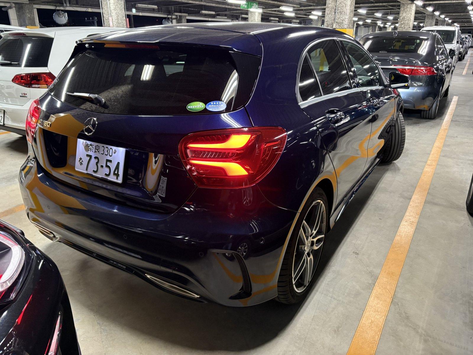 Mercedes-Benz A-CLASS A180 AMG STYLE