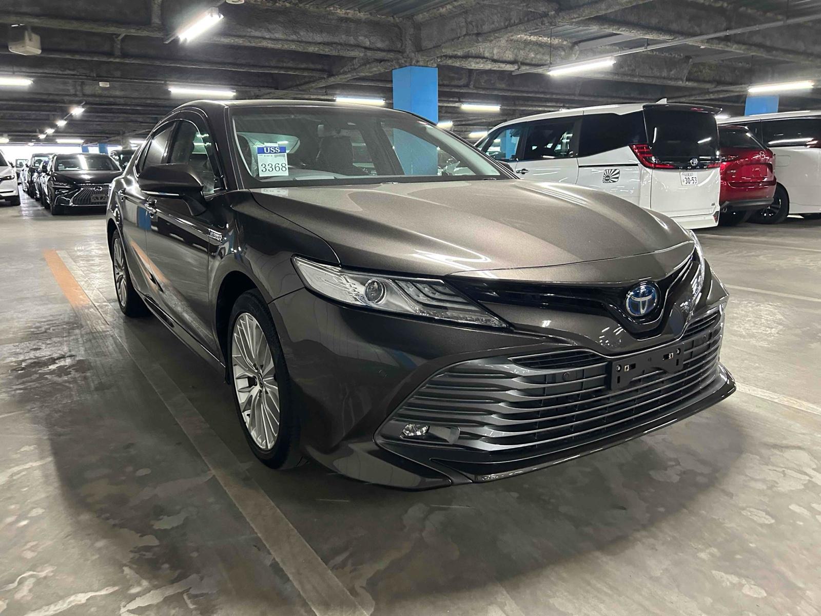 Toyota Camry G LEATHER PACKAGE