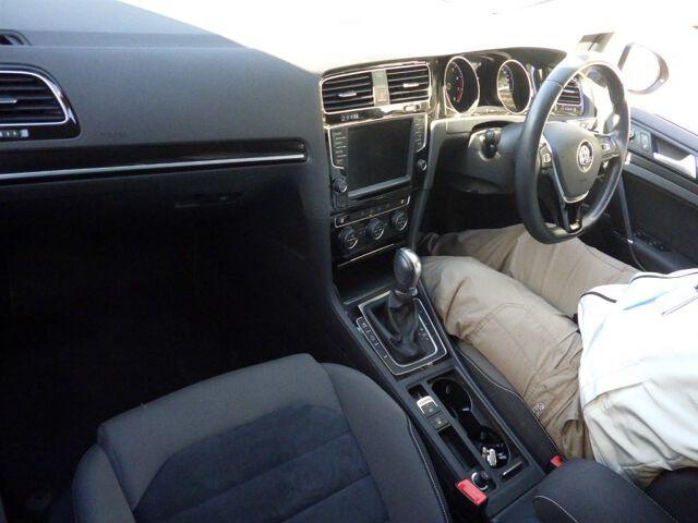 Volkswagen Golf HIGH LINE