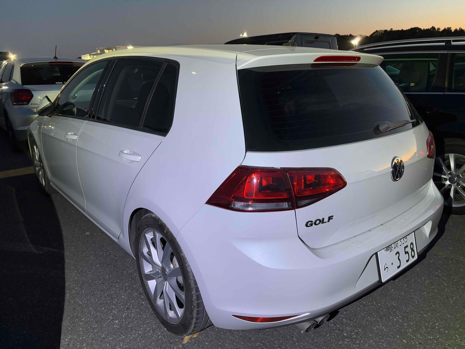 Volkswagen Golf HIGH LINE