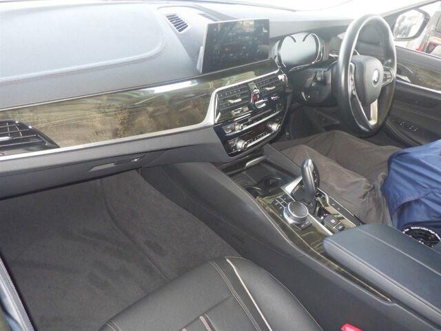 BMW 5 Series 4d 523D LUXURY