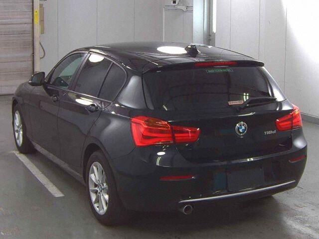BMW 1 Series 5d 118D STYLE