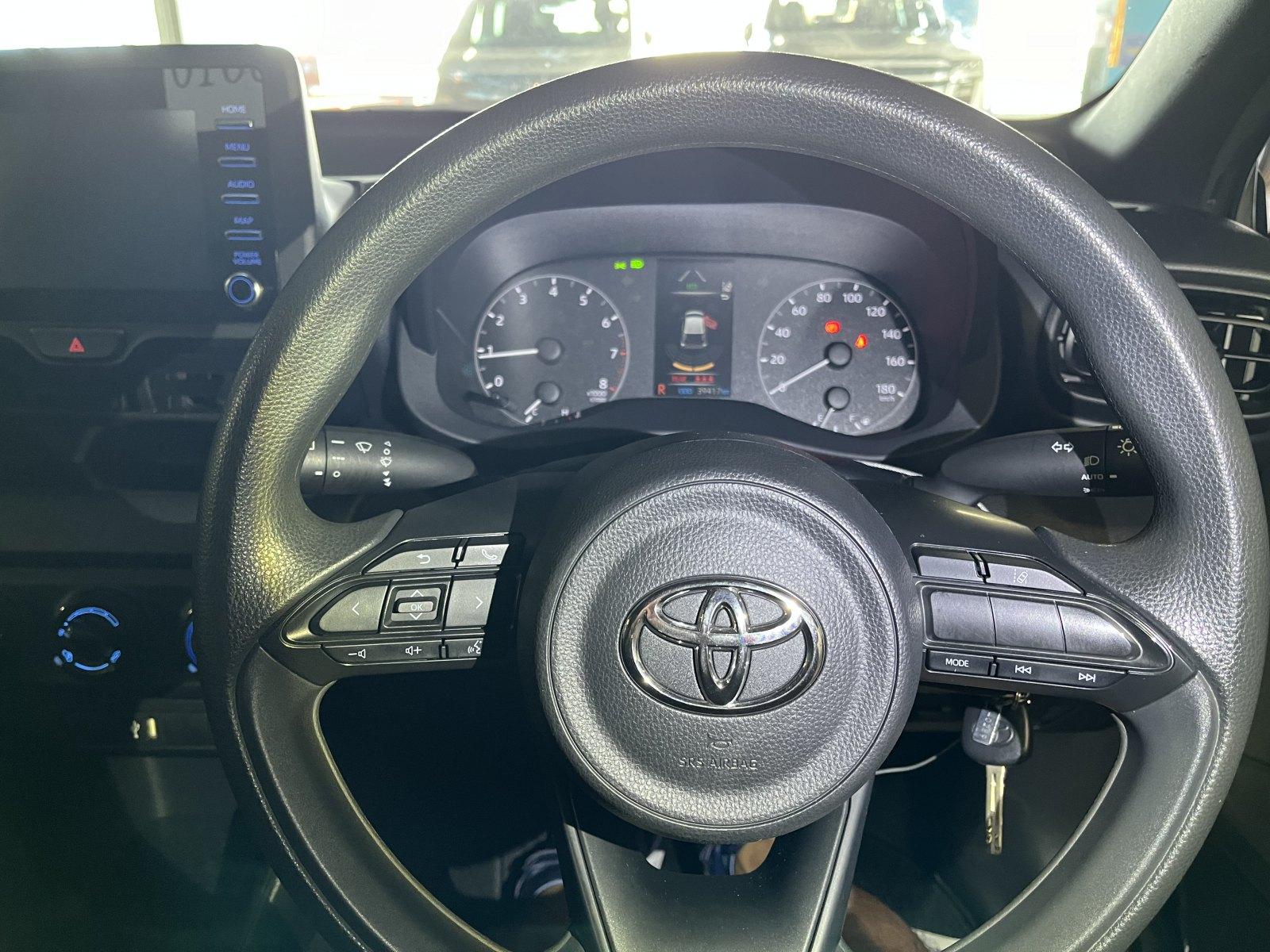 Toyota Yaris X