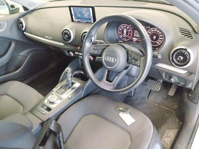 Audi A3 5d SPORTBACK 30 TFSI