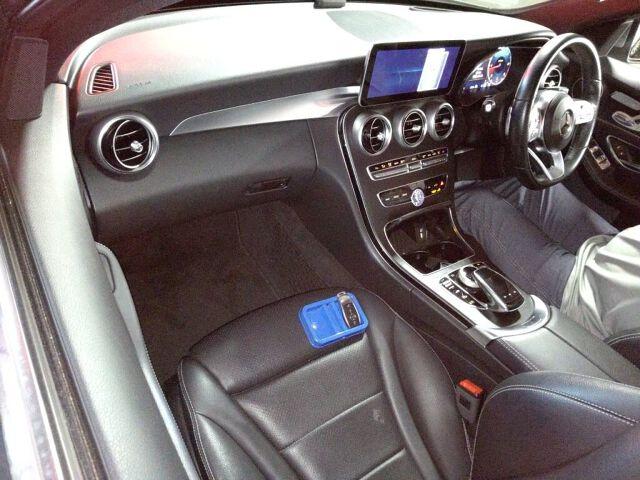 Mercedes-Benz C-class 4d C220D LAUREUS EDITION SPORTS P