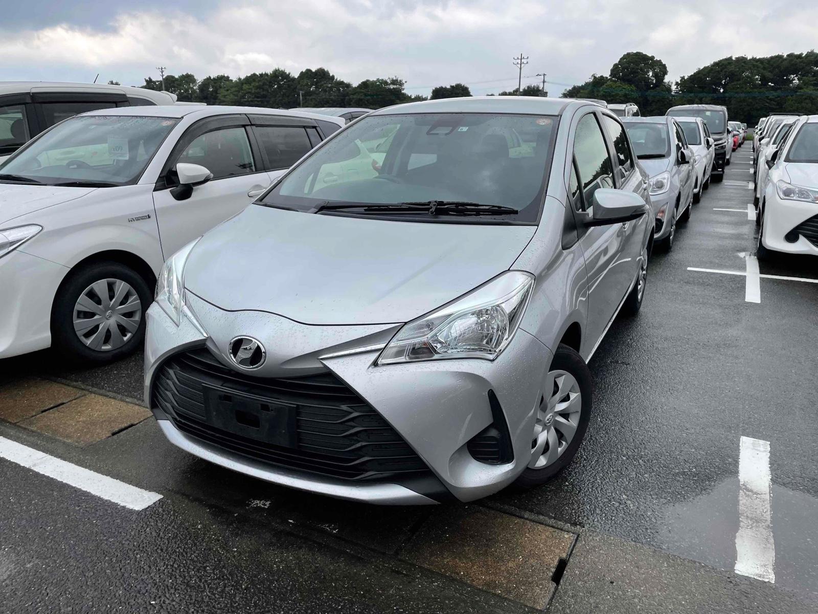 Toyota VITZ  F SMART S TOP PACKAGE