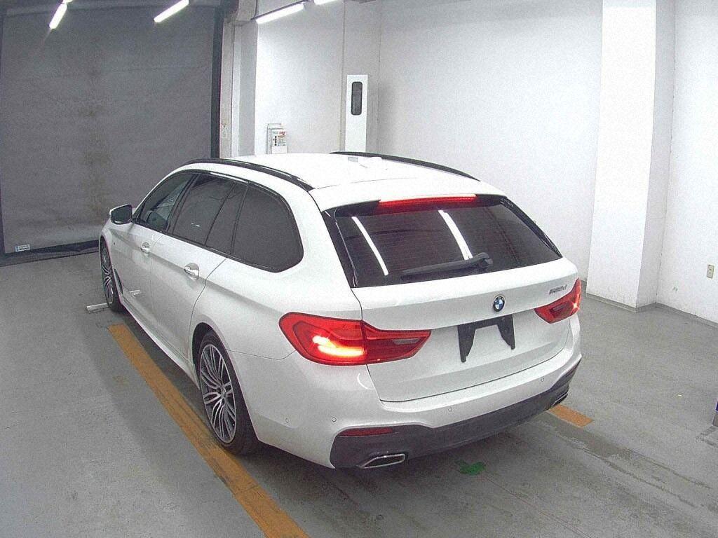 BMW 5 Series 523D TOURING M SPOILER