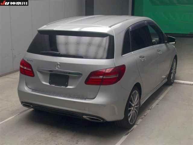 Mercedes-Benz B Class B180 SPORT