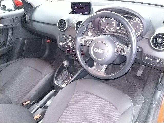 Audi A1 1.0TFSI SPORT