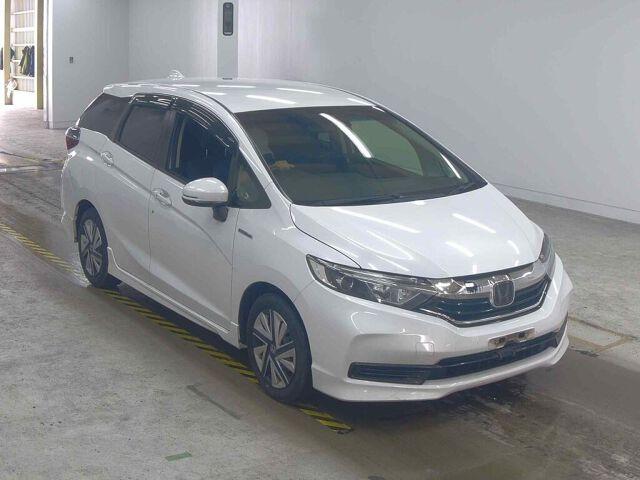 Honda Shuttle HYBRID HONDA SENSING