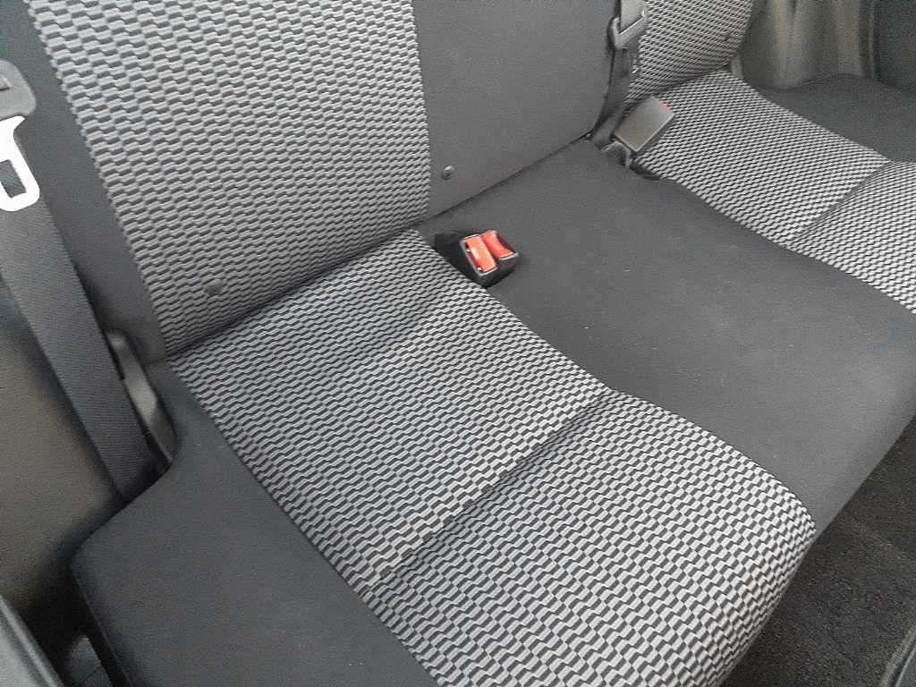 Nissan MARCH S