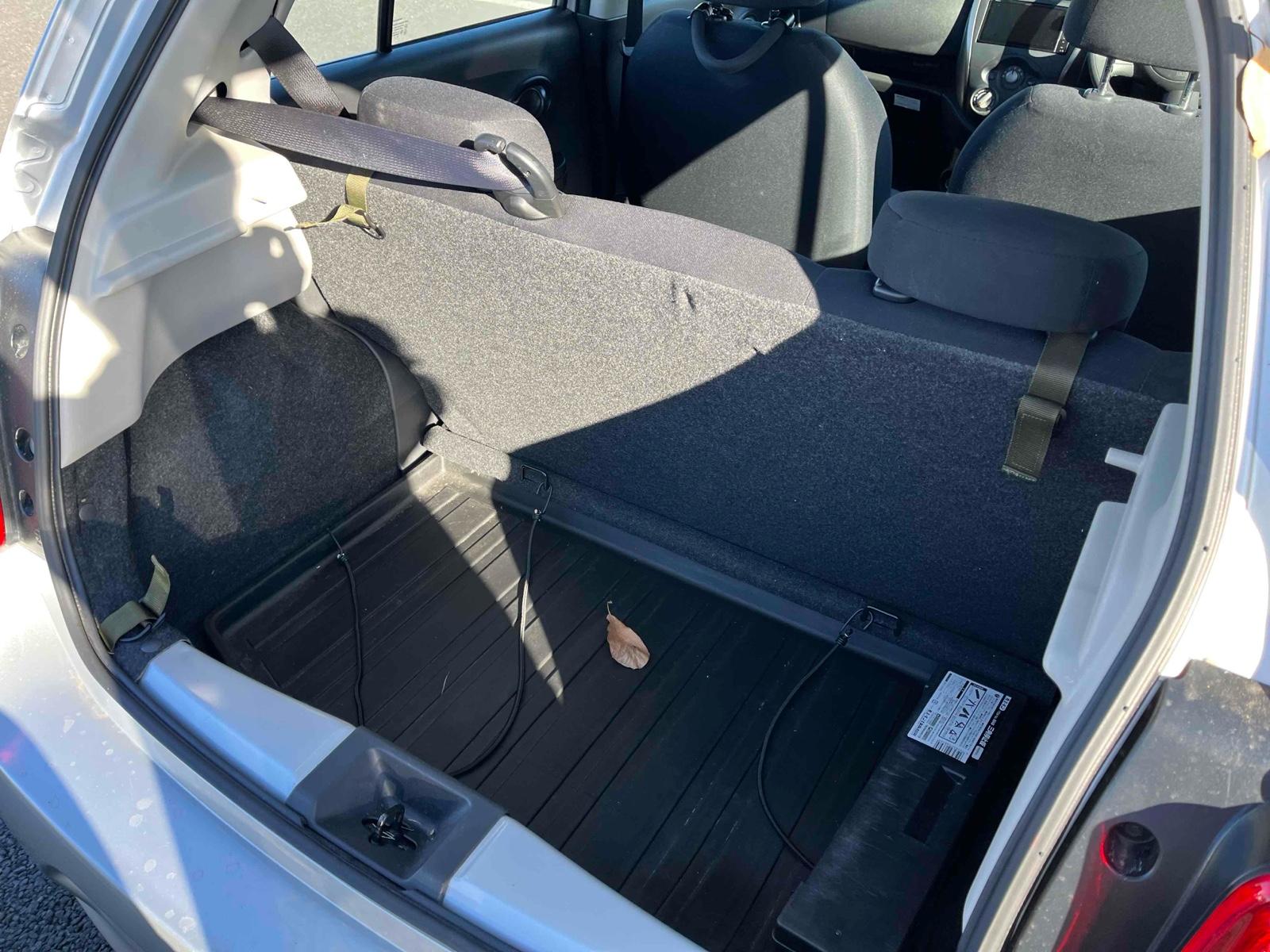 Nissan MARCH S