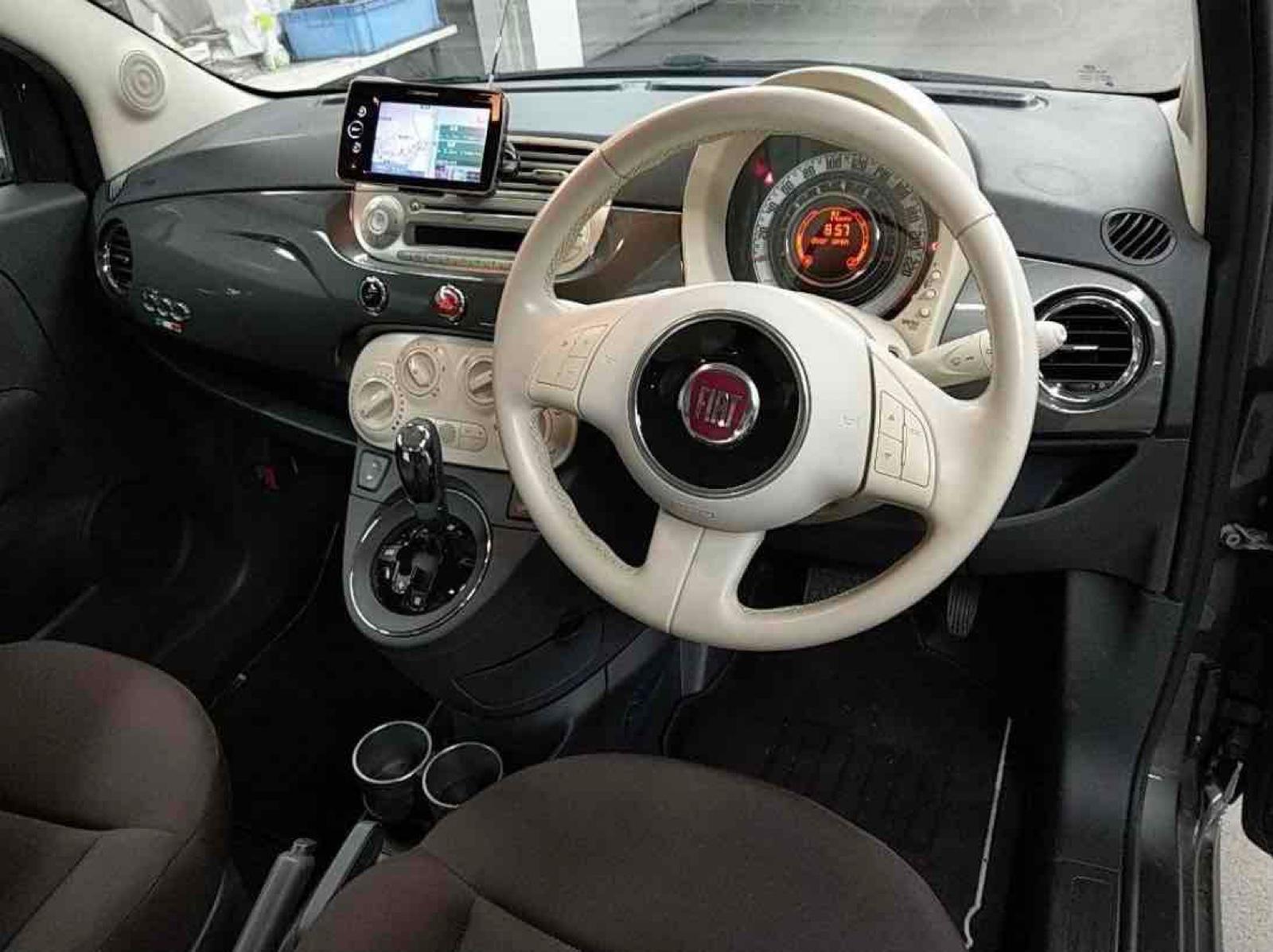 Fiat 500 STILE