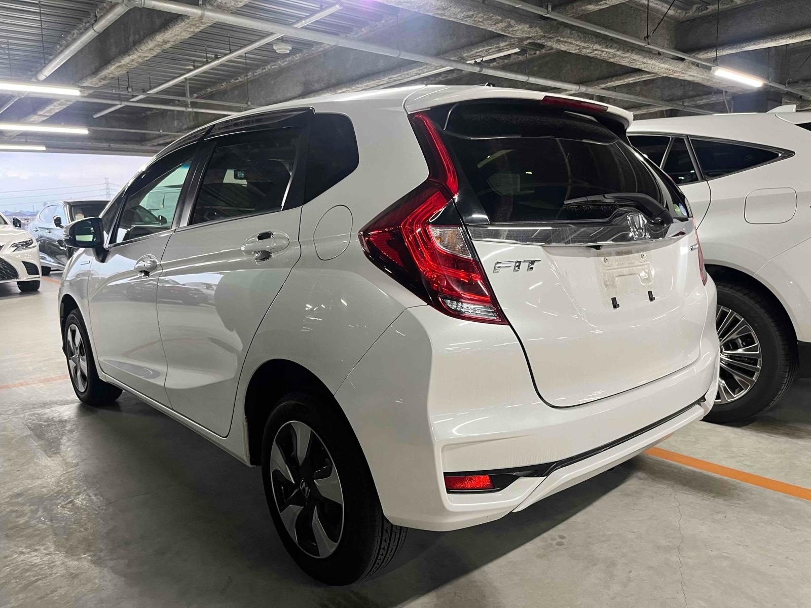 Honda Fit HYBRID F COMFORT ED