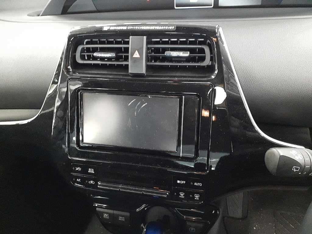 Toyota Prius S SAFETY SENS