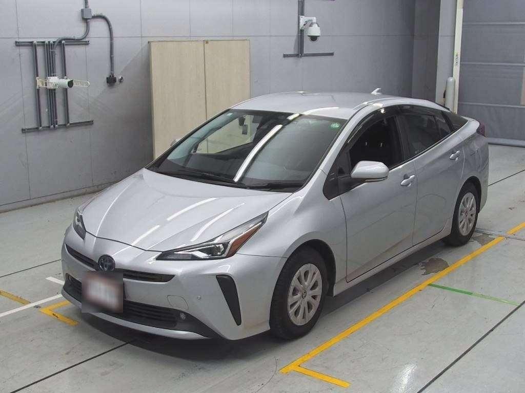 Toyota Prius S SAFETY SENS