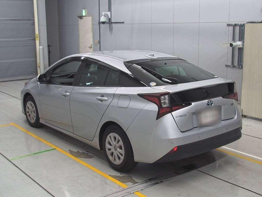 Toyota Prius S SAFETY SENS