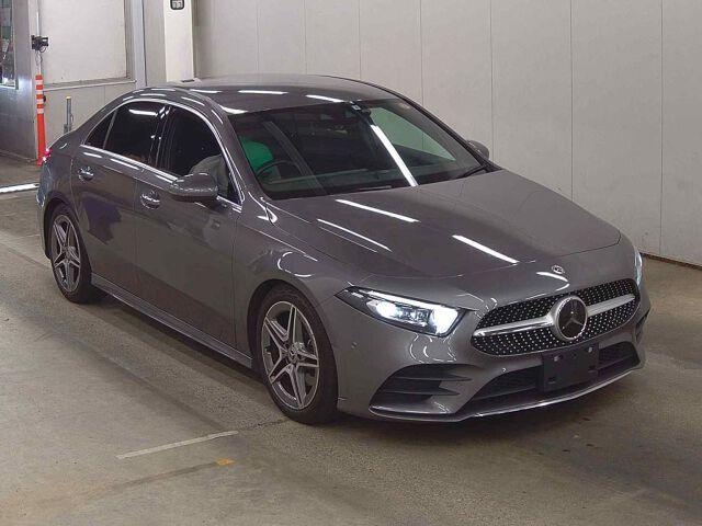 Mercedes-Benz A-class Sedan A200D SEDAN AMG LINE