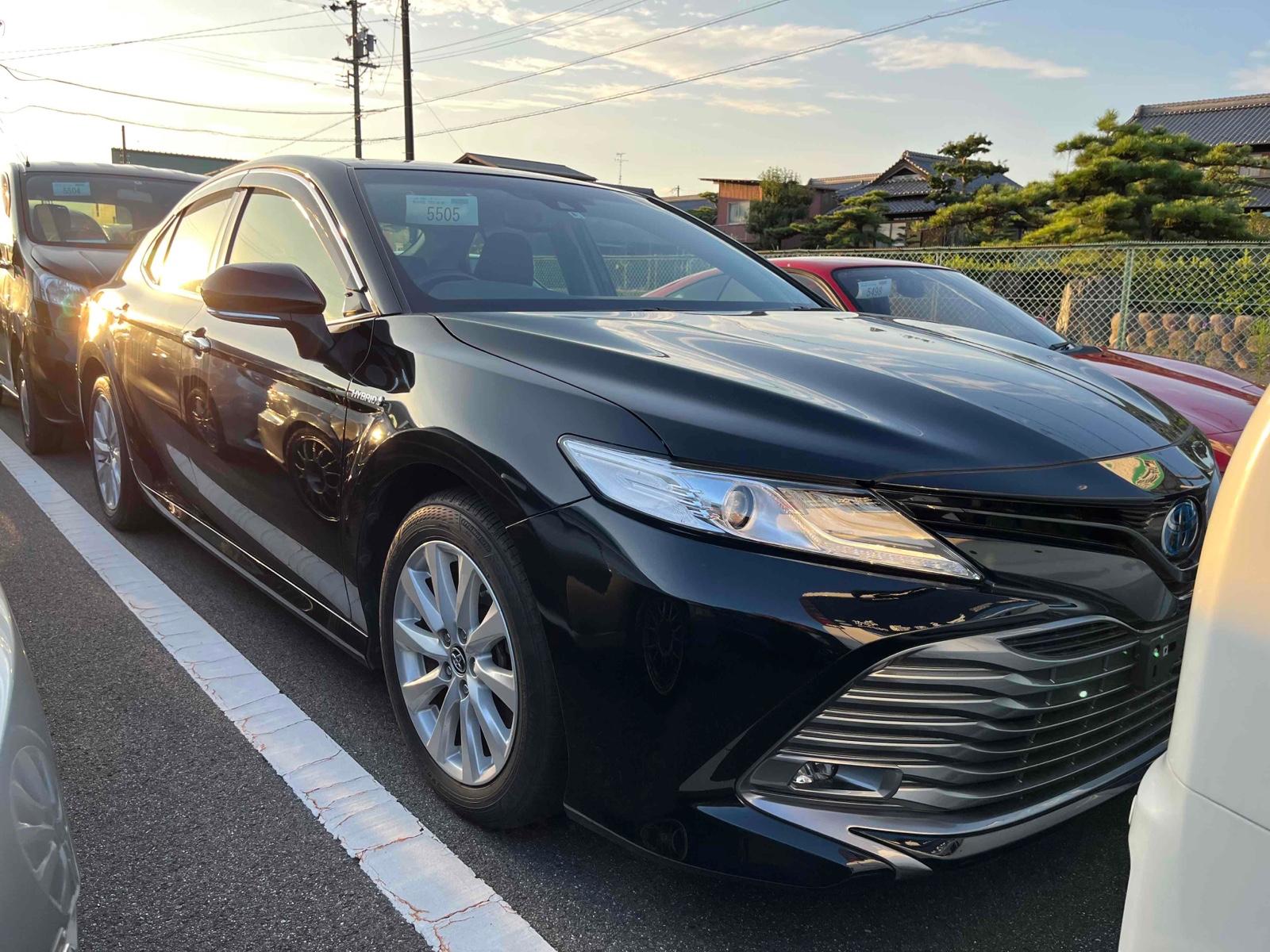 Toyota Camry  HYBRID G