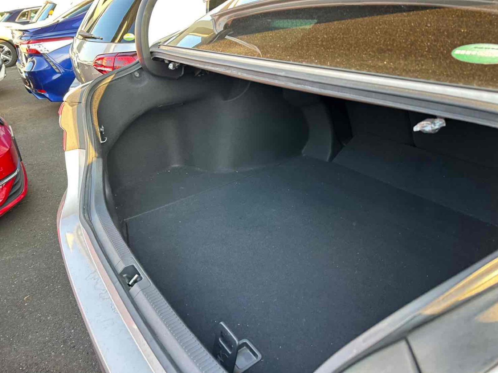 Toyota Camry G