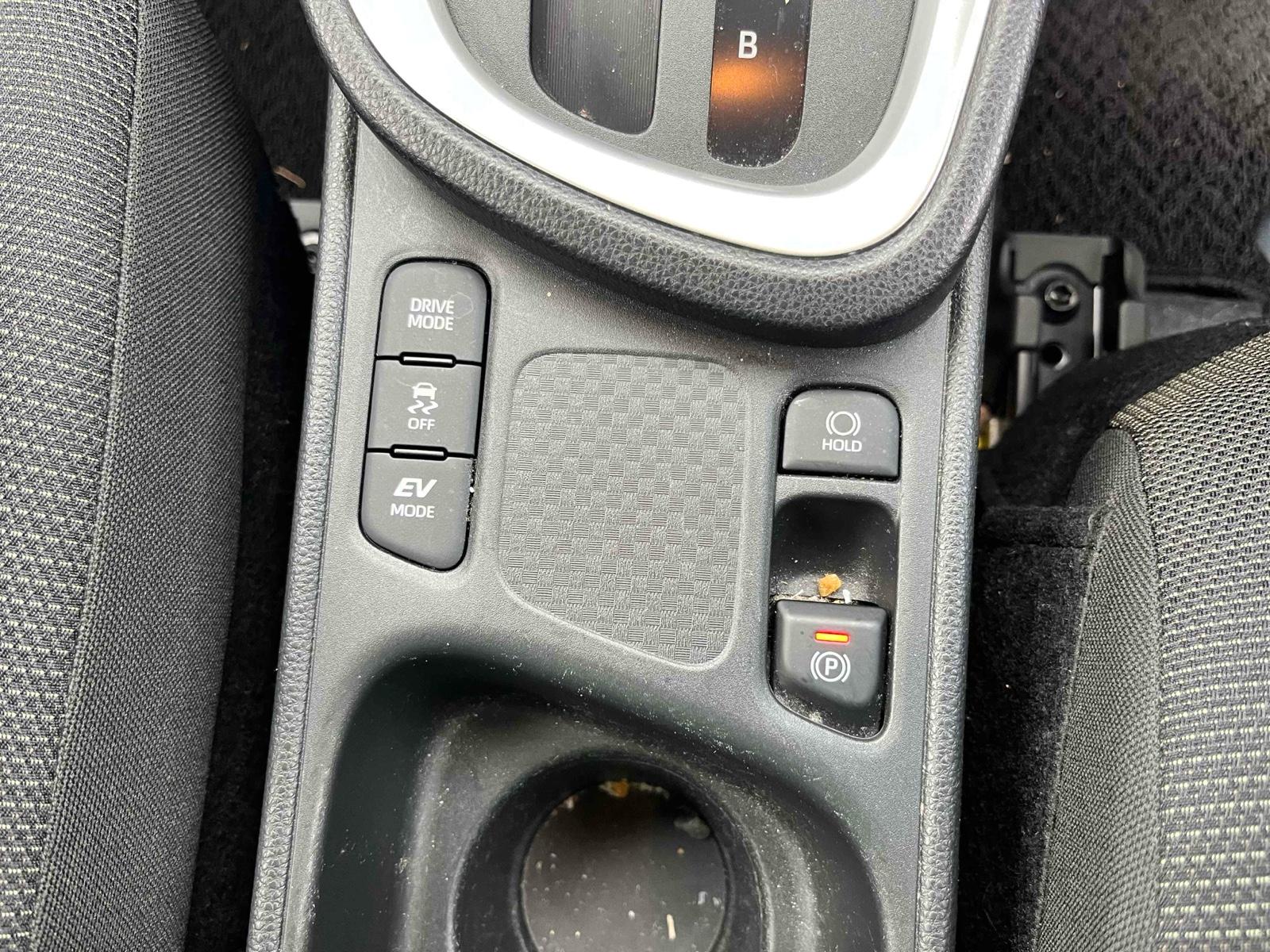 Toyota Yaris Cross HYBRID G