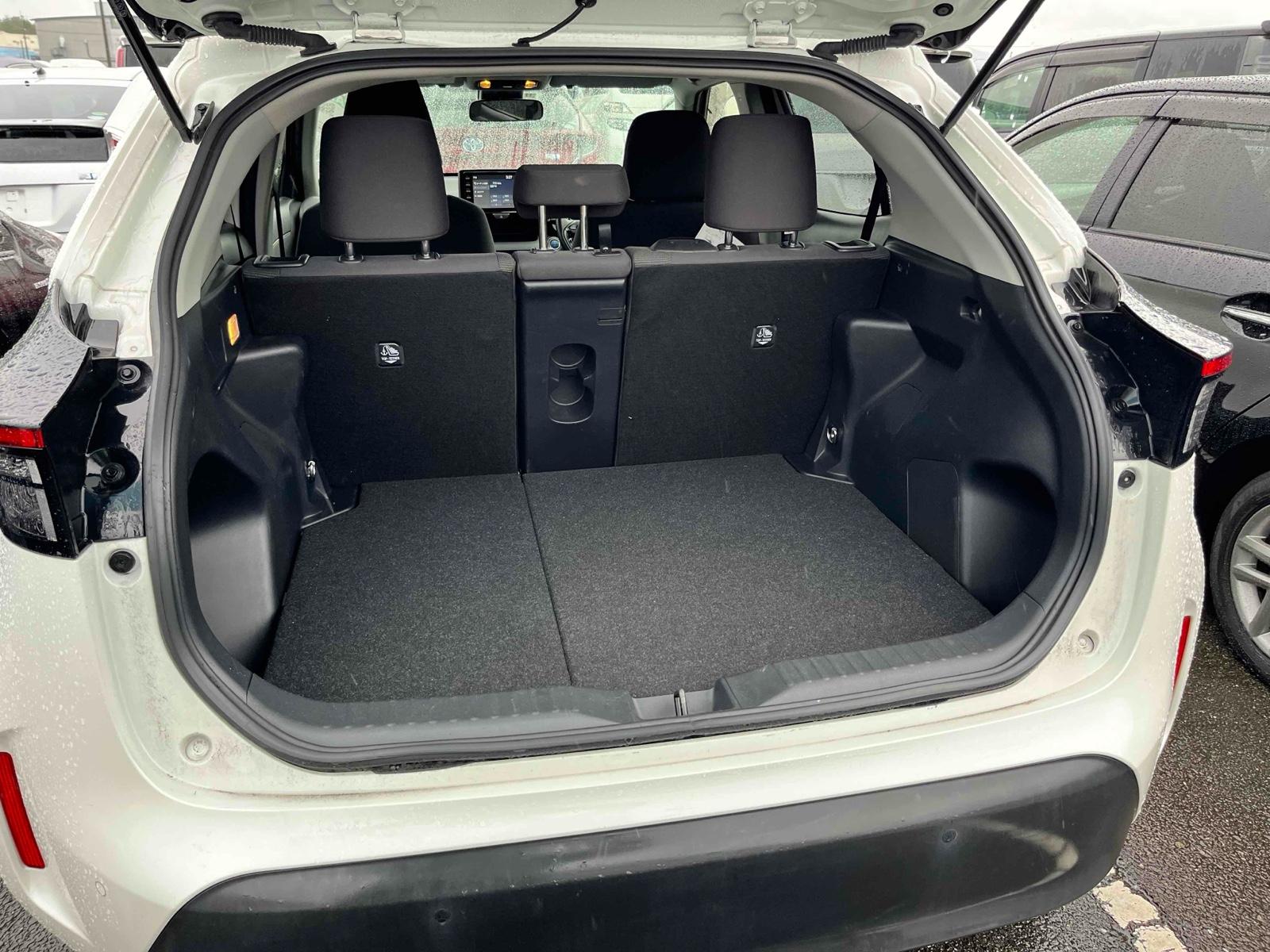 Toyota Yaris Cross HYBRID G
