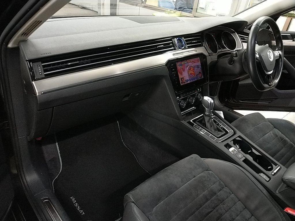 Volkswagen PASSAT VARIANT TDI ELEGANCE LINE