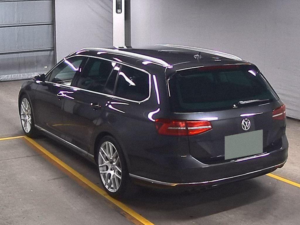 Volkswagen PASSAT VARIANT TDI ELEGANCE LINE