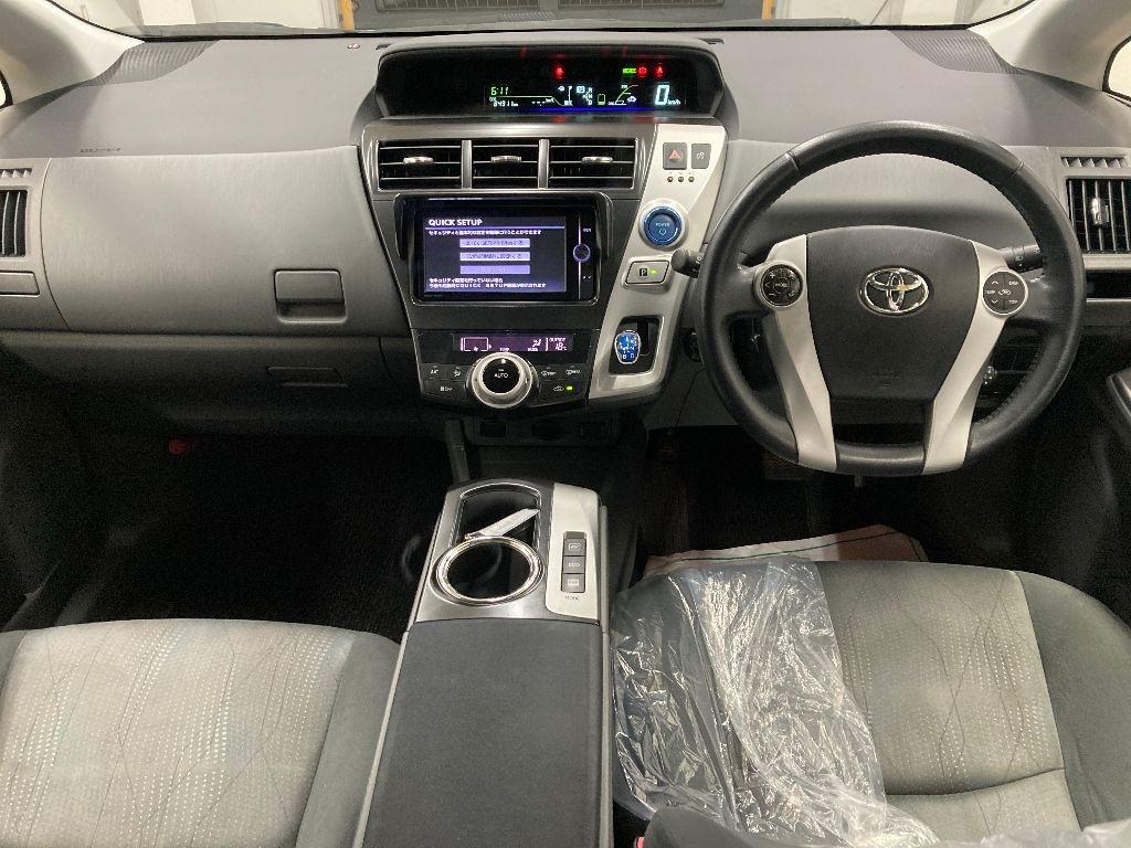 Toyota Prius ALPHA G TOURING SELECTION