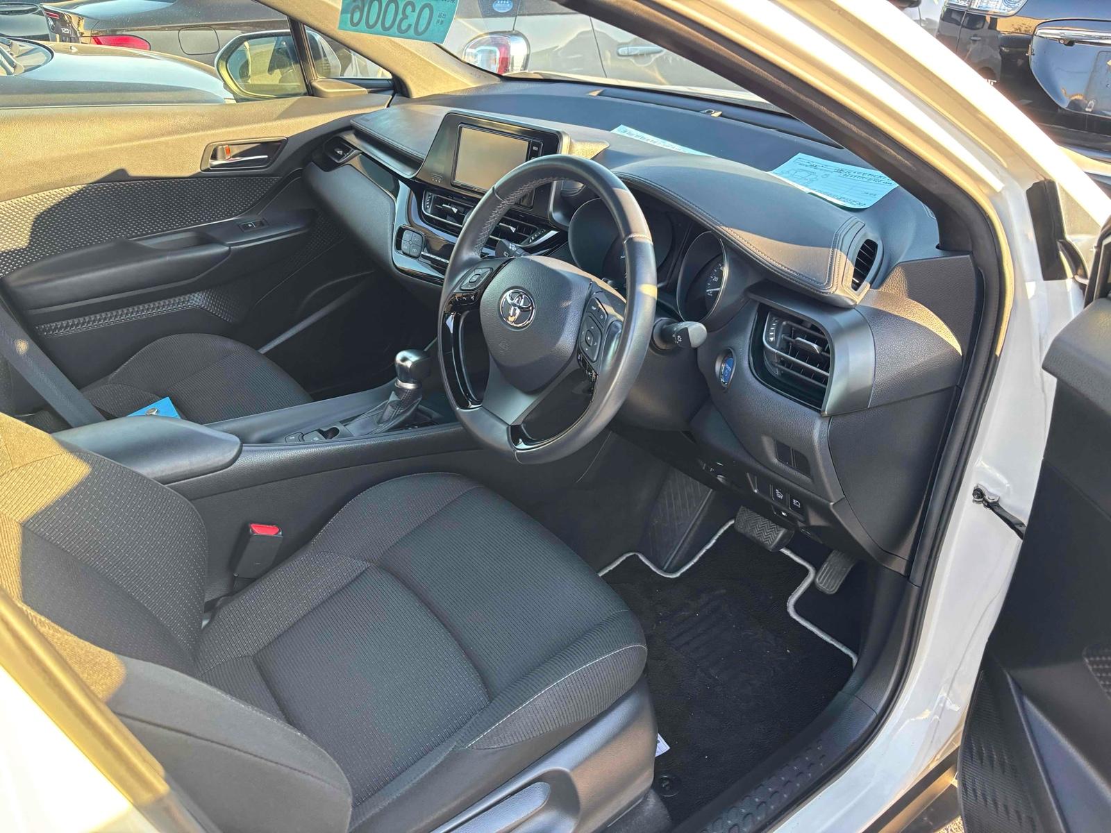 Toyota C-HR S LED EDITION