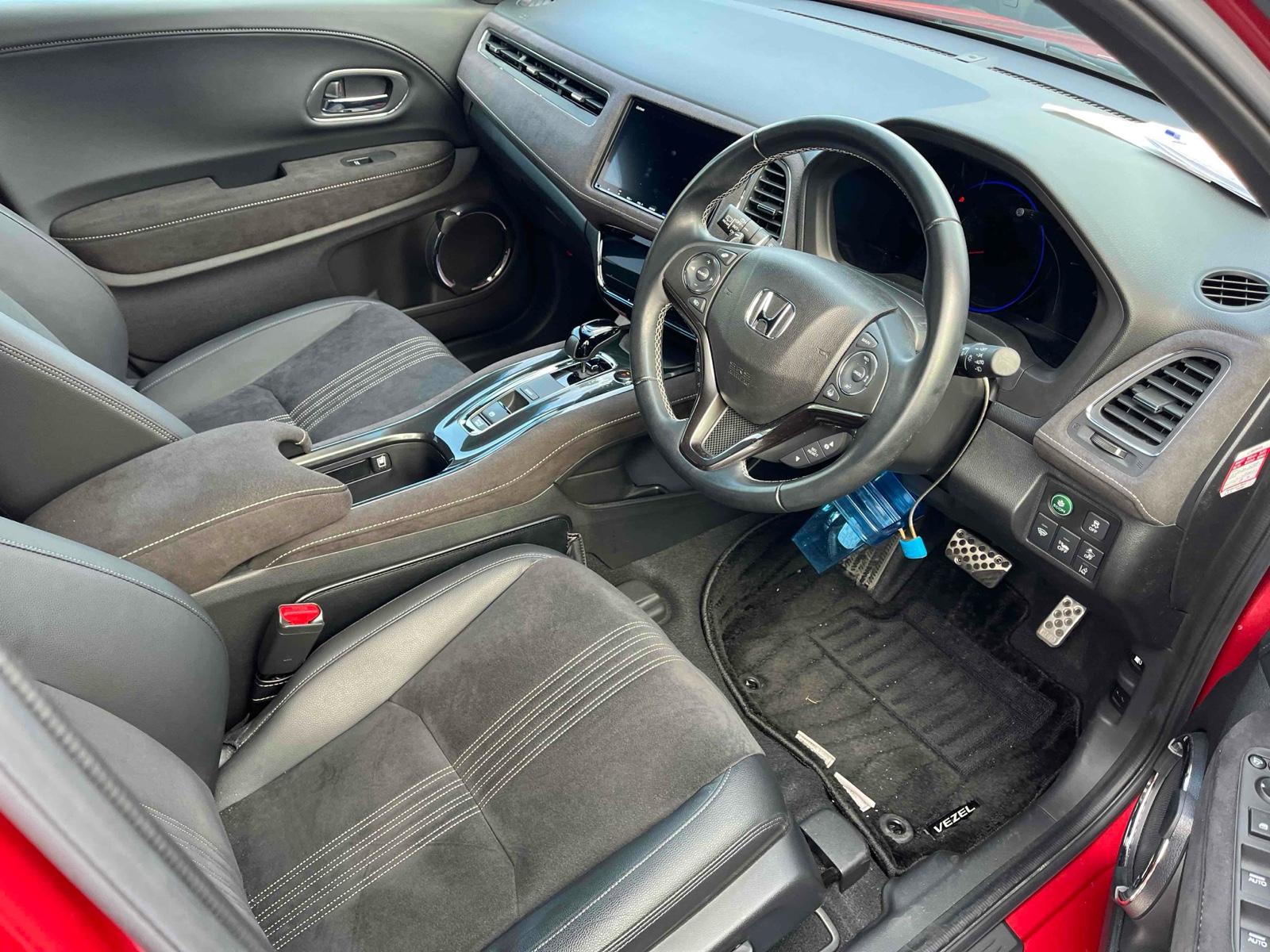 Honda VEZEL HYBRID RSHONDA SENSING